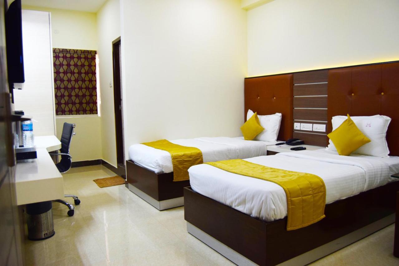 Thiviyam Airport Hotel Chennai Exterior photo